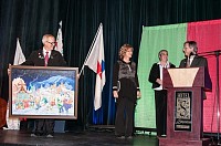 Ma toile des Jeux du Québec remise  au maire de Saguenay, M. Jean Tremblay me 2013